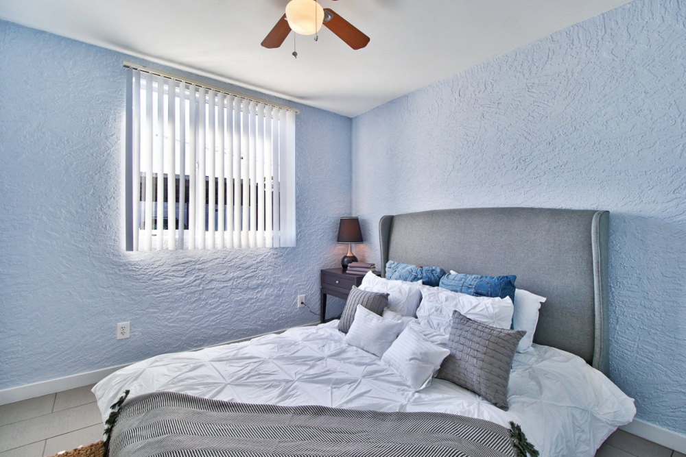 801 Turney photo 3
